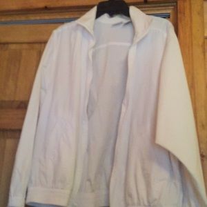 L oversized white jacket with zipper front